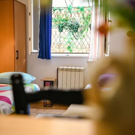 Studio5, Sa Parkingom, Centar Obrenovca *