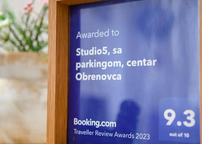 Appartement Studio5, Sa Parkingom, Centar Obrenovca